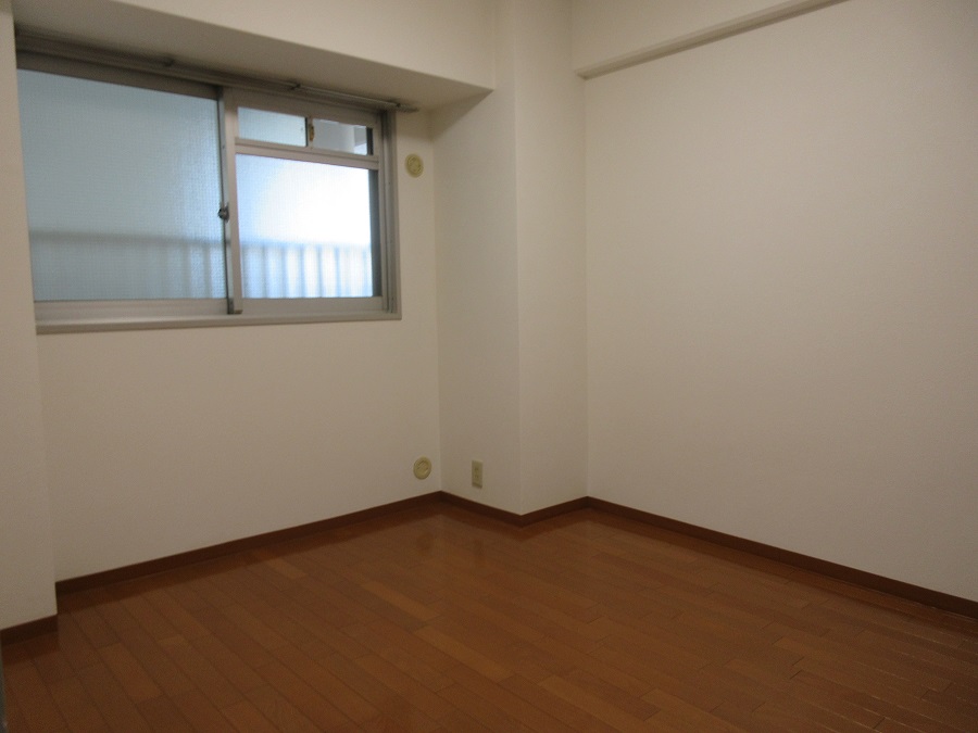 サンロイヤル武庫川サンク　洋室①