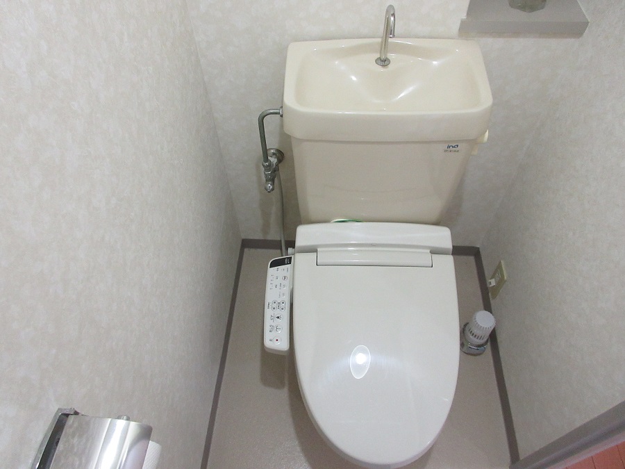 サンロイヤル武庫川サンク　トイレ